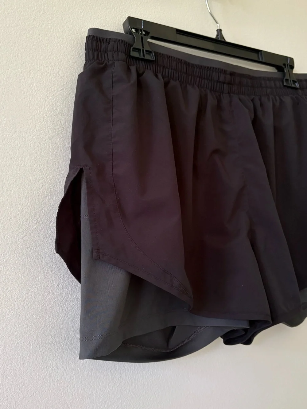 Nike Women’s Black/Gray Dual-Layer Training Shorts